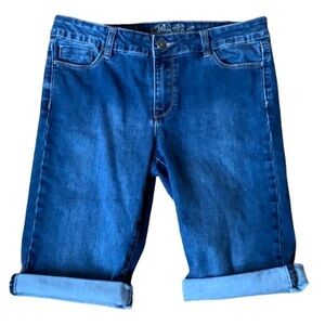 Buffalo David Bitton Samuella bermuda jean shorts Size 6